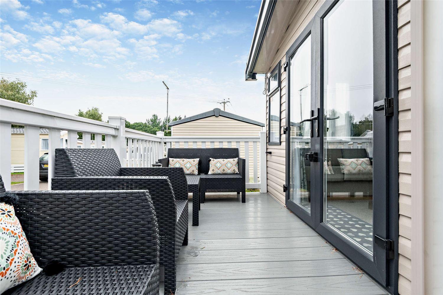 2 Bed 6 Berth In Shorefield Oakdene Dorset *