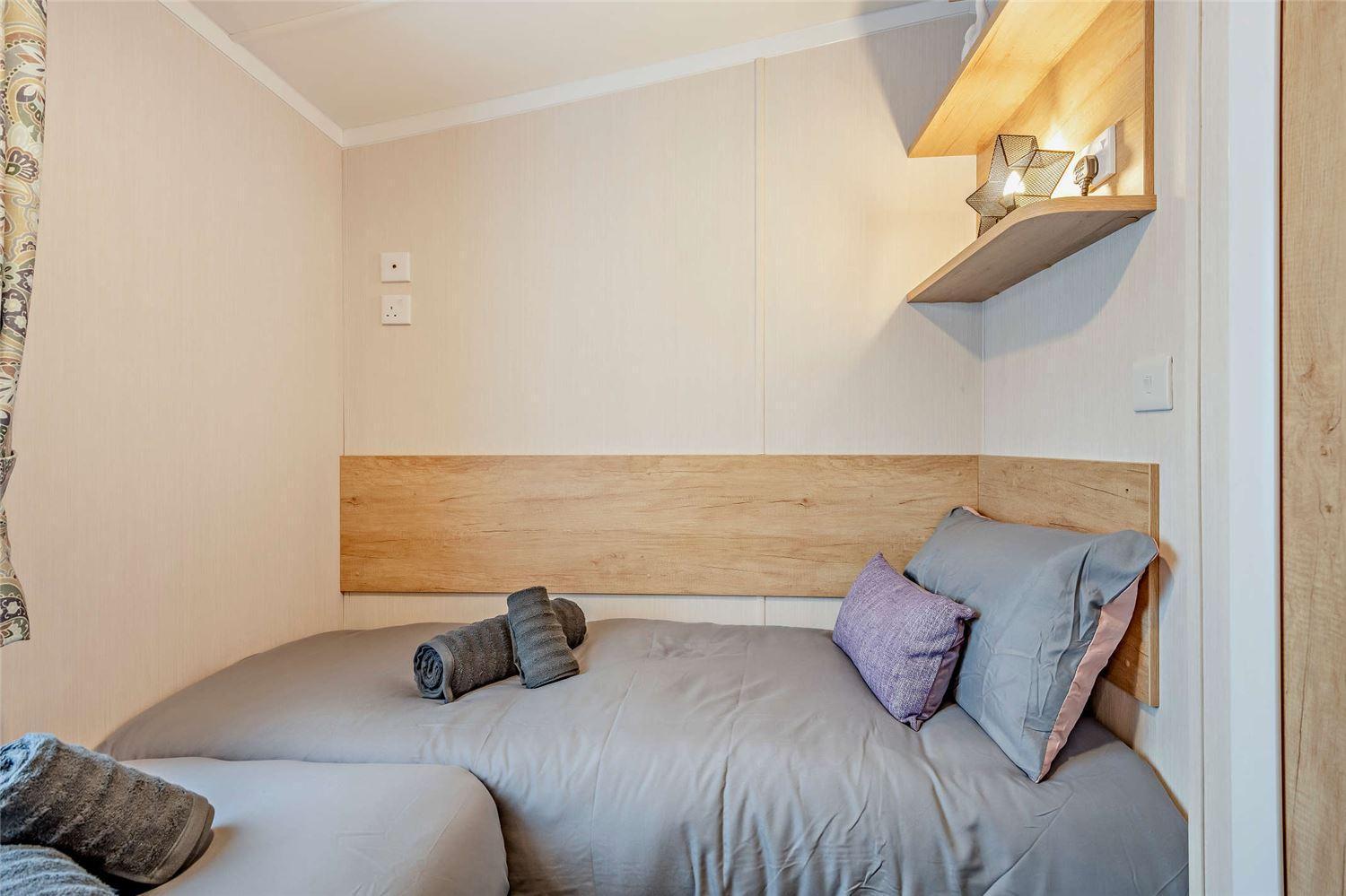 2 Bed 6 Berth In Shorefield Oakdene Dorset Holiday home *